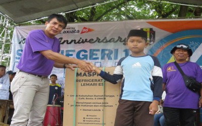 MLAKU BARENG SPENSAKUN DALAM RANGKA HUT SMP NEGERI 1 KUNIR YANG KE 44 TAHUN